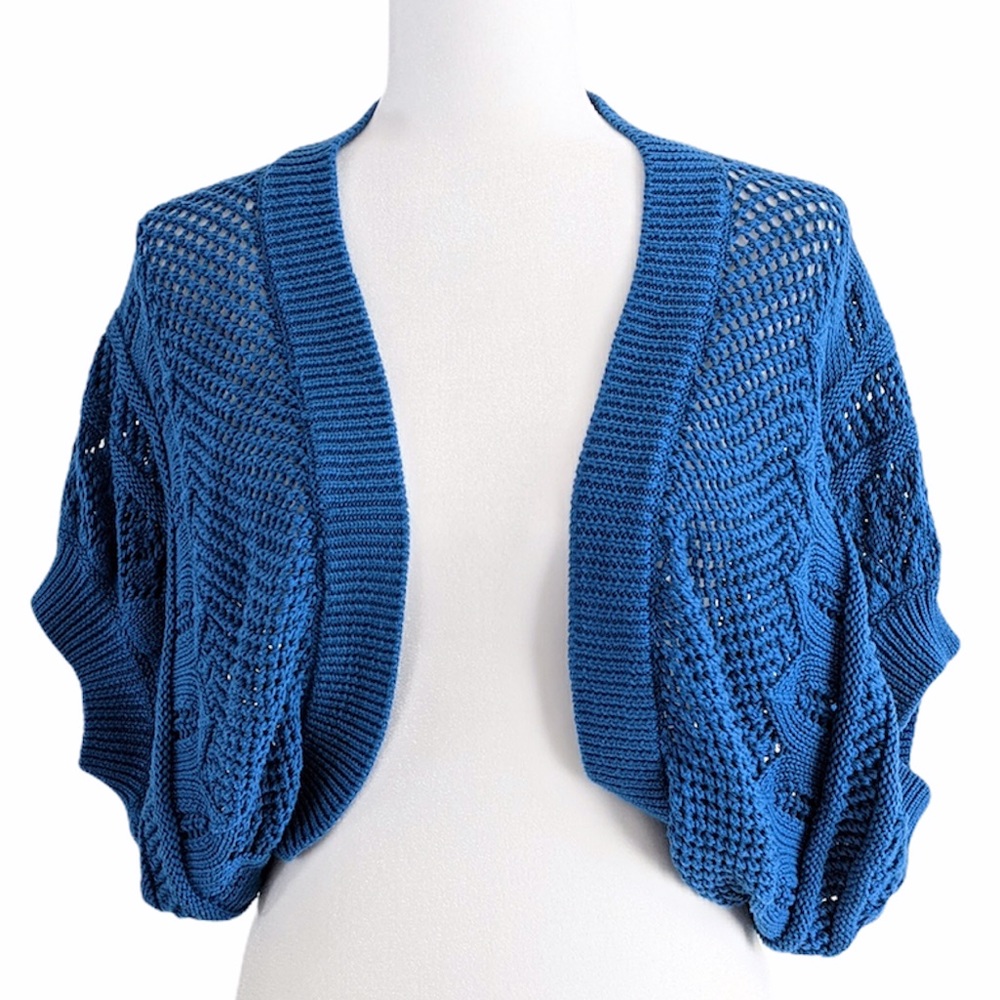 Vintage cotton crochet knitted bolero shrug blue